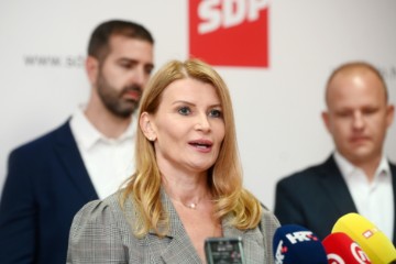 Predstavljen SDP-ov kandidat za gradonačelnika Splita Davor Matijević