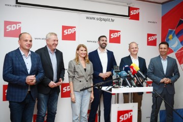 Predstavljen SDP-ov kandidat za gradonačelnika Splita Davor Matijević