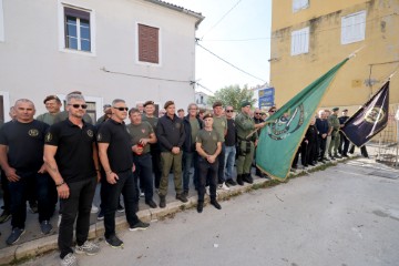 Zadar: Postrojavanje bivših pripadnika SJP "Poskoci" povodom 34. obljetnice osnutka