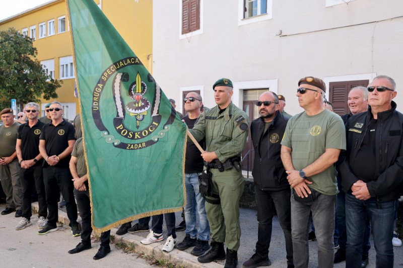 Zadar: Postrojavanje bivših pripadnika SJP "Poskoci" povodom 34. obljetnice osnutka