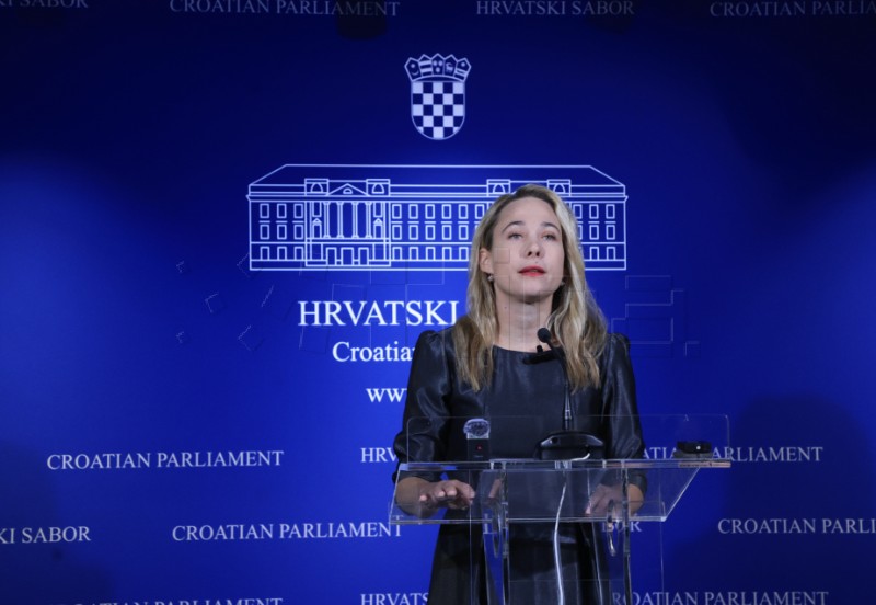 Saborska zastupnica Marija Selak Raspudić održala konferenciju za medije