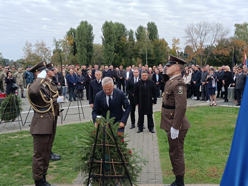 Vukovar: Obilježavanje 33. godišnjce pogibije Blage Zadre i Alfreda Hilla