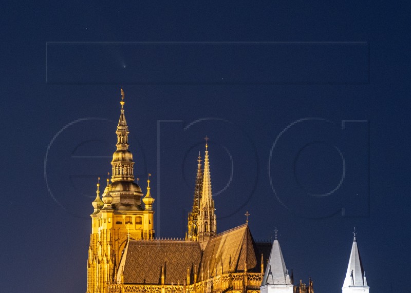 CZECH REPUBLIC ASTRONOMY COMET