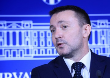 Izjava za medije saborskih zastupnika SDP-a Arsena Bauka i Mišela Jakšića