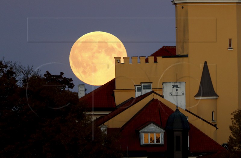 LATVIA SUPERMOON