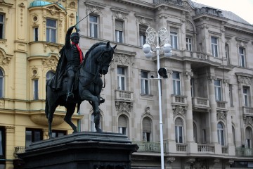 Svečanost smjene straže pješačko-konjičkog postroja Kravat pukovnije