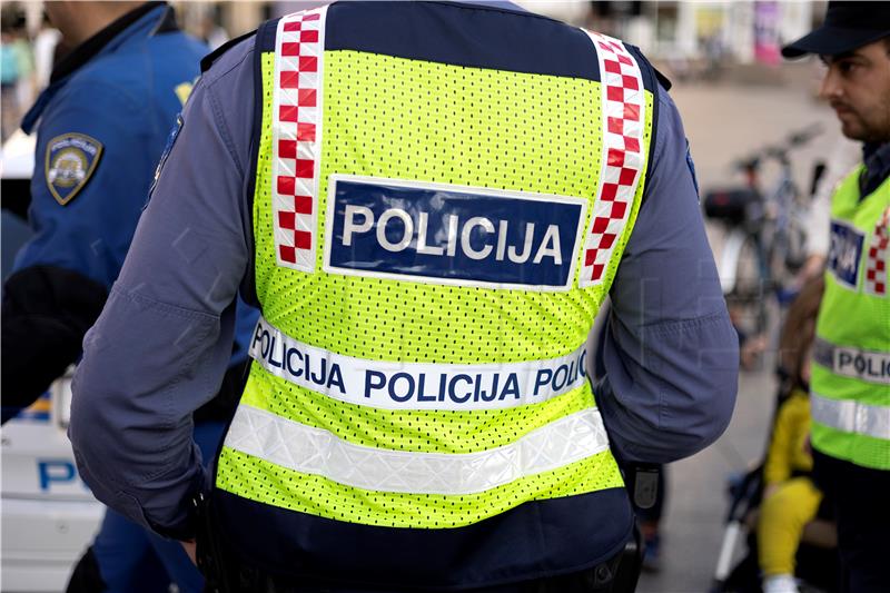 U tučnjavi ispred šibenske škole ozlijeđen jedan maloljetnik