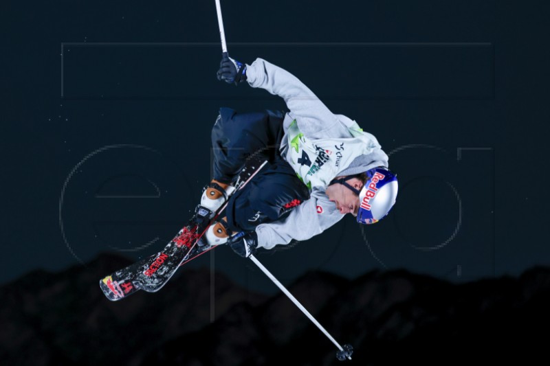 SWITZERLAND ALPINE SKIING