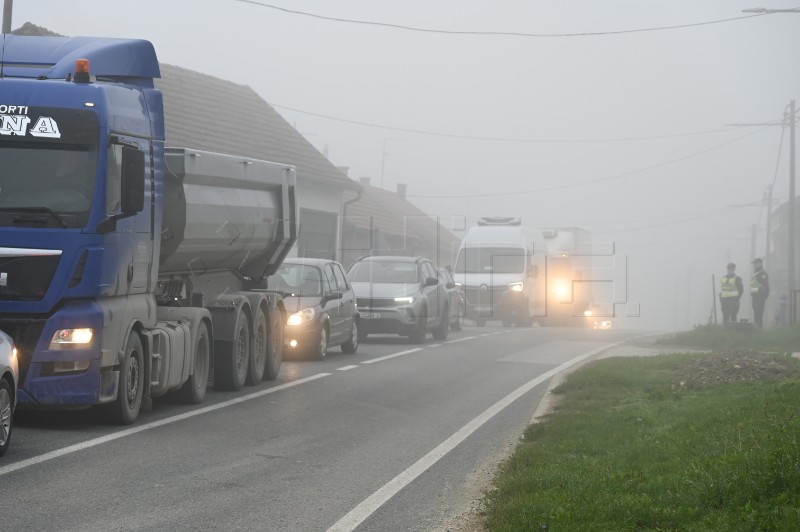 Usporavanjem prometa kod Križevaca ukazali na opasnu prometnicu