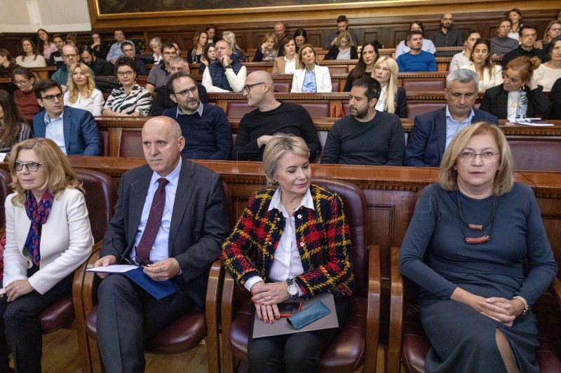 Konferencija "Iza fasade, arhitektura i stanovanje"