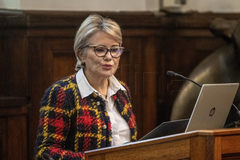 Konferencija "Iza fasade, arhitektura i stanovanje"