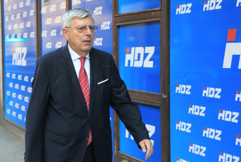 Konstituirajuća sjednica predsjedništva HDZ-a