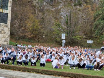 Snimljena milenijska fotografija u povodu 190 godina teksta hrvatske himne