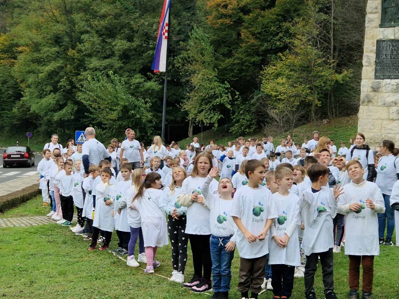 Snimljena milenijska fotografija u povodu 190 godina teksta hrvatske himne