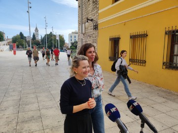 Šibenik: Ivana Kekin i Maja Šintić održale konferenciju za medije