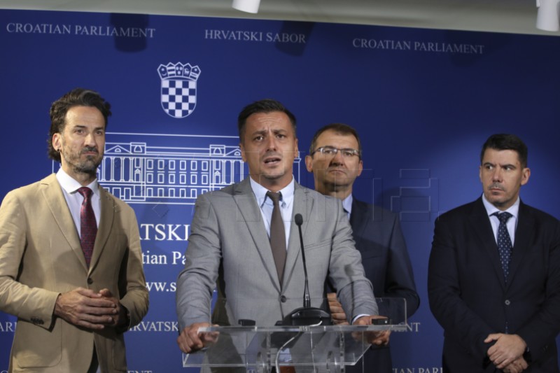 Konferencija za medije Kluba zastupnika Mosta