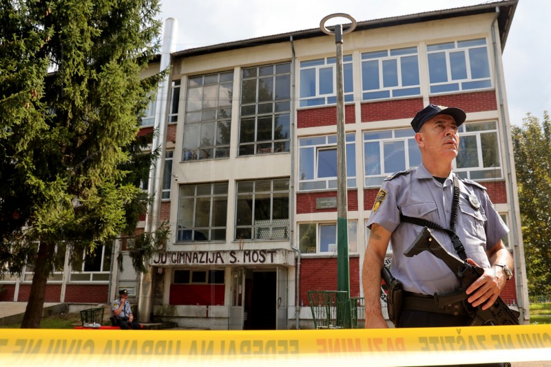 Link between policeman's murder in BiH and radical groups not being ruled out