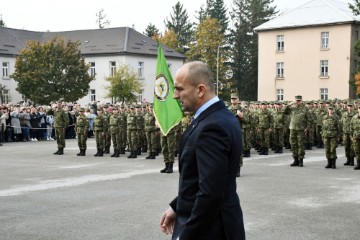 Ministar obrane na svečanoj prisezi 44. naraštaja ročnika