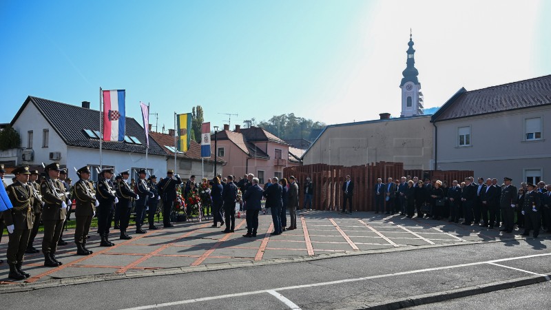 Polaganje vijenca poginulim pripadnicima 123. brigade Hrvatske vojske