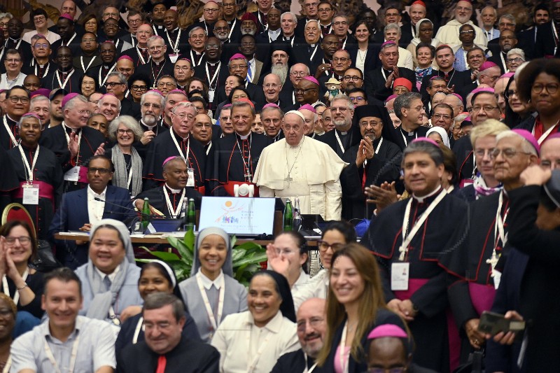 VATICAN SYNOD BISHOPS