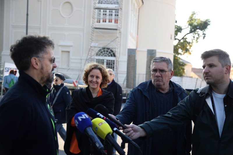 Koržinek i Atalić obišli primjere obnove oštećenih zgrada