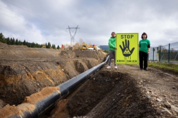 Akcija Greenpeacea protiv novih fosilnih projekata