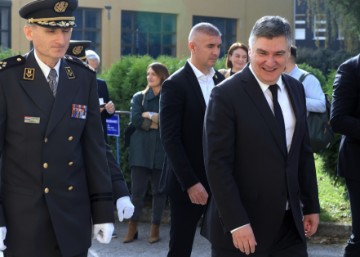 Milanović sudjelovao na svečanosti dodjele činova i prijema u djelatnu vojnu službu