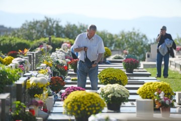 Splićani obilježavaju blagdan Svih svetih