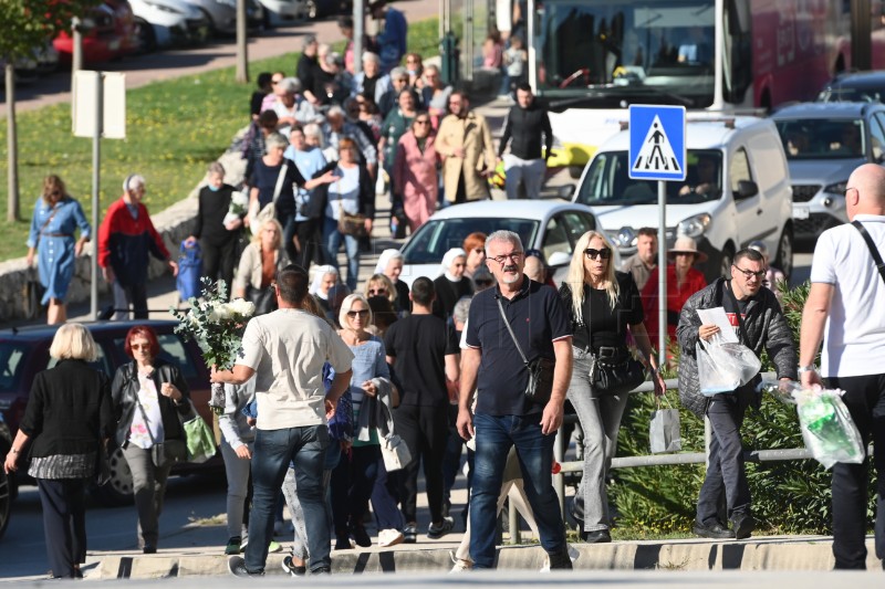 Splićani obilježavaju blagdan Svih svetih