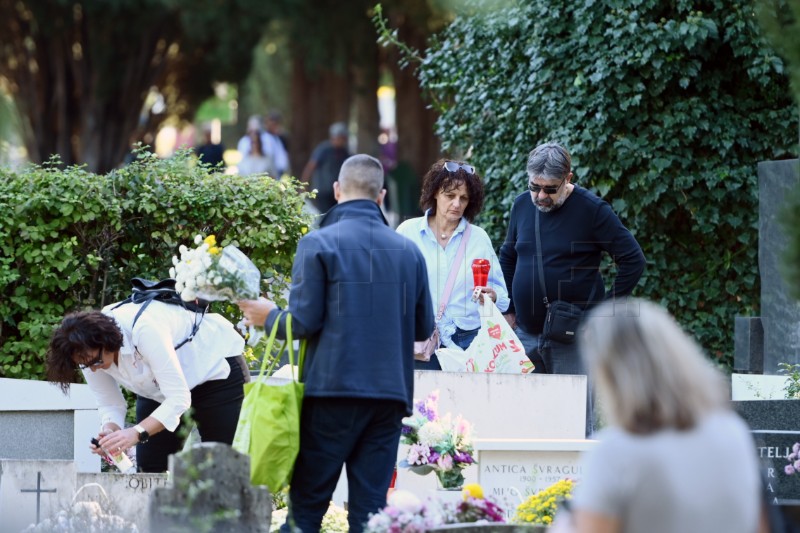 Splićani obilježavaju blagdan Svih svetih