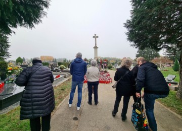 Koprivničanci na blagdan Svih svetih obilaze posljednja počivališta najmilijih