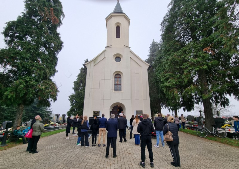 Koprivničanci na blagdan Svih svetih obilaze posljednja počivališta najmilijih