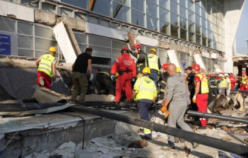 Osam poginulih u urušavanju dijela željezničkog kolodvora u Novom Sadu