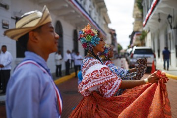 PANAMA PARADE