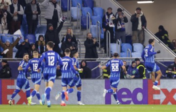 Liga prvaka, Slovan - Dinamo