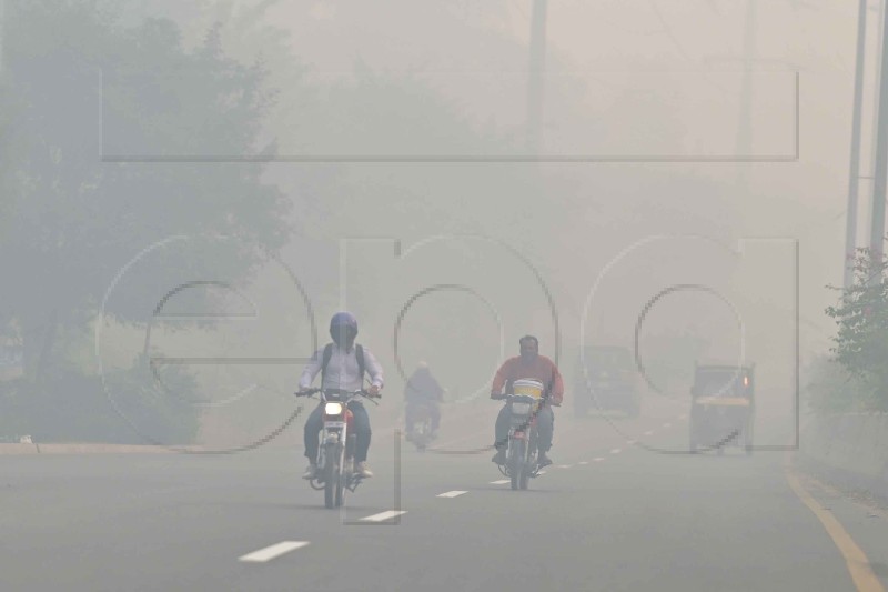 PAKISTAN AIR POLLUTION