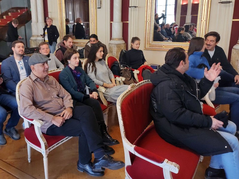 Konferencija za medije povodom premijere osječkog HNK - drame "Sokol ga nije volio"