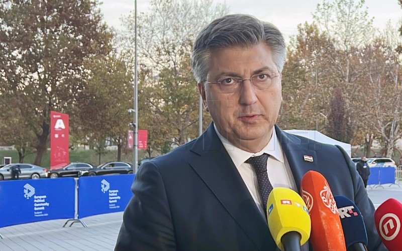 Plenković: Sugestije Ukrajini da se odrekne teritorija radi mira su opasne