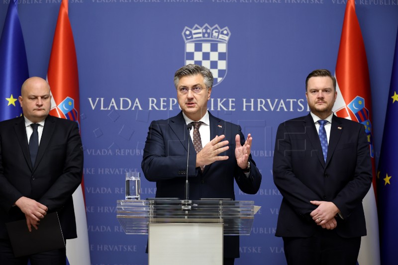 Konferencija Andreja Plenkovića na temu najnovijeg izvješća agencije Moody's