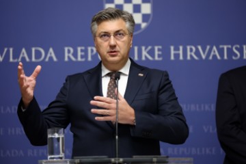 Konferencija Andreja Plenkovića na temu najnovijeg izvješća agencije Moody's