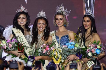 PHILIPPINES MISS EARTH CORONATION