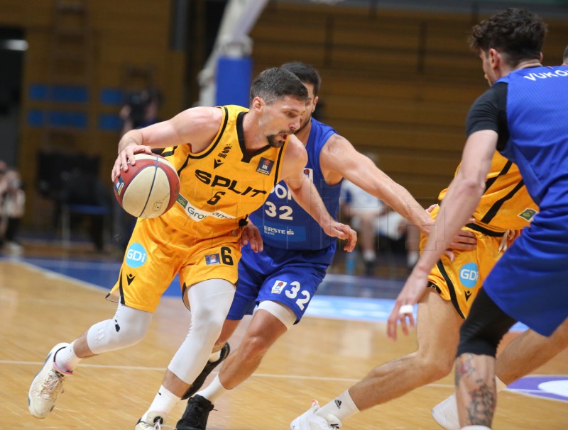 ABA liga: Cibona - Split