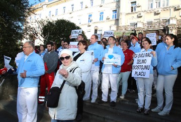 Rijeka:  Započeo štrajk zdravstvenih djelatnika riječkog KBC-a