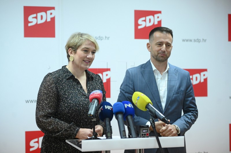 SDP-ova konferencija za medije o temi "Porez na nekretnine koji to nije"