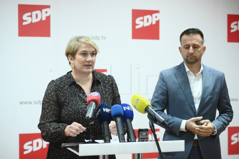 SDP-ova konferencija za medije o temi "Porez na nekretnine koji to nije"