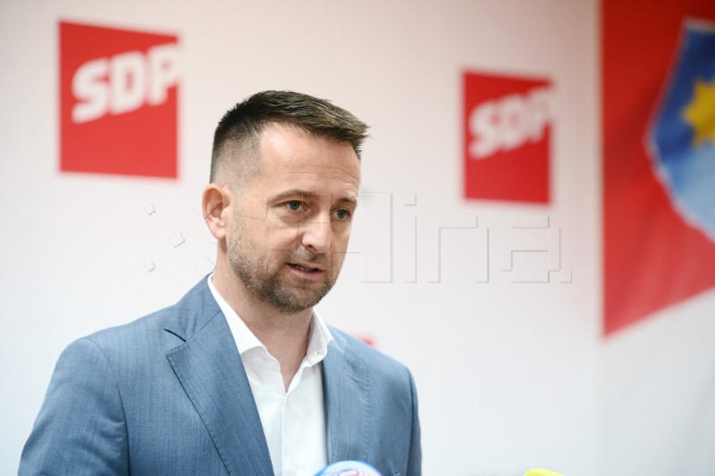 SDP-ova konferencija za medije o temi "Porez na nekretnine koji to nije"