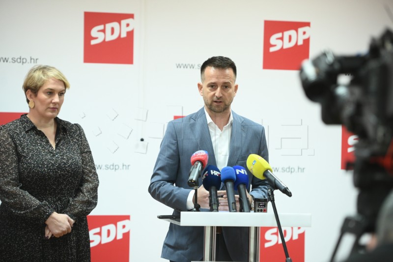 SDP-ova konferencija za medije o temi "Porez na nekretnine koji to nije"