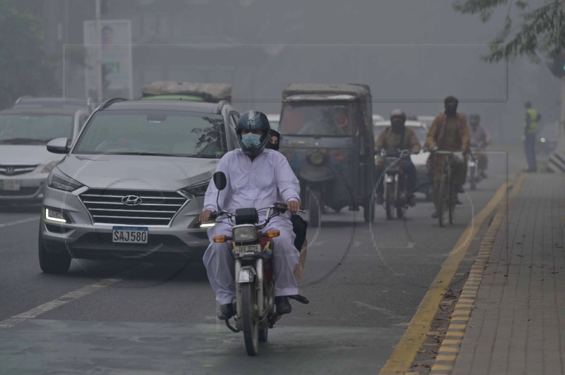 PAKISTAN AIR POLLUTION