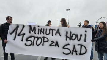 Novi Sad: 14 minuta šutnje za 14 poginulih na željezničkom kolodvoru