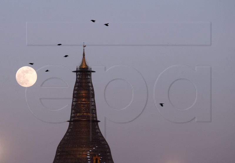 MYANMAR SUPERMOON